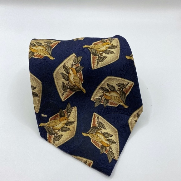 Burberrys of London Bird 100% Silk 4" Neck Tie - Picture 1 of 6